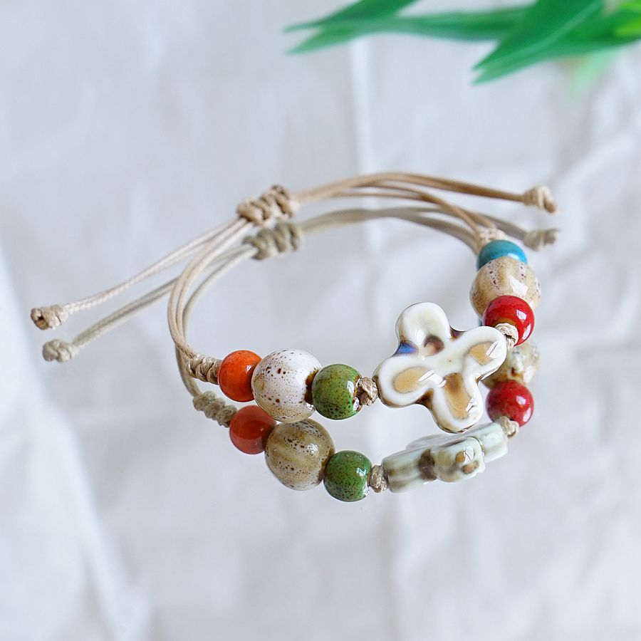 Processing Technology Of Women's Ceramic Braided Bracelet