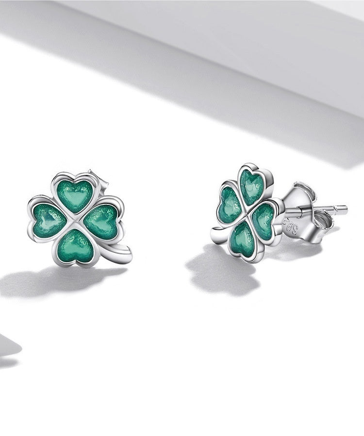 White Gold Plated Textured Green Dripping Lucky Stud Earrings