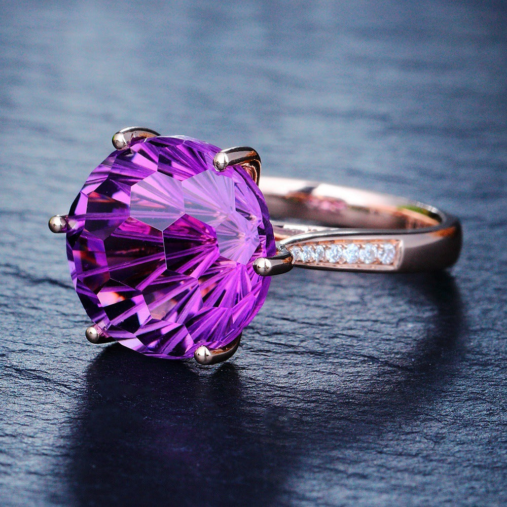 Six-claw Amethyst Elegant Colored Gemstone Ring