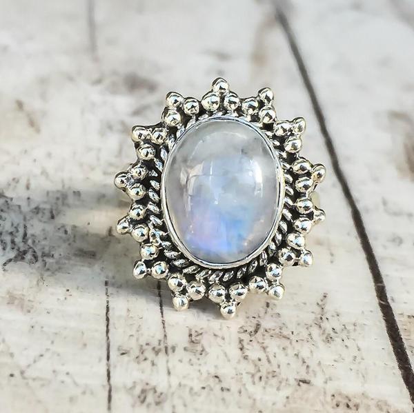 Inlaid moonstone gemstone ring