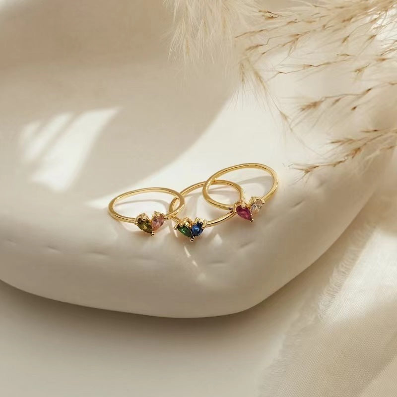 Fashionable Teardrop Gemstone Simple Women's Ring